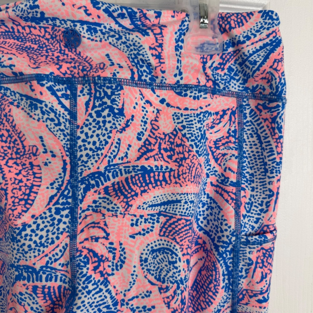 Lilly Pulitzer Luxletic Leggings Large Pink Blue Coastal Preppy Crop Pockets - Picture 4 of 5